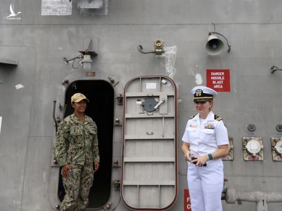 Việt Nam điều tàu hộ vệ săn ngầm tham gia tập trận chung ASEAN - Mỹ - 10