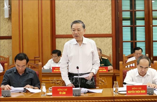 Trong ảnh: Đồng chí Tô Lâm, Ủy viên Bộ Chính trị, Bộ trưởng Bộ Công an phát biểu tại cuộc họp. Ảnh: Phương Hoa/TTXVN