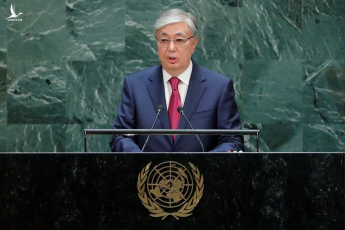 Tổng thống Kazakhstan Kassym-Jomart Tokayev phát biểu trong phiên họp thứ 74 tại Đại Hội đồng Liên Hợp Quốc ở New York, Mỹ ngày 24/8.  