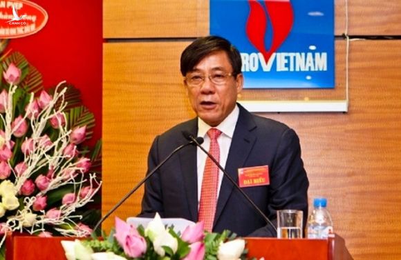 Trước đó, Viện KSND tối cao xác định ông Đỗ Văn Khạnh, nguyên Tổng giám đốc Công ty thăm dò khai thác dầu khí Việt Nam, đã nhận 4 tỉ đồng tiền chi lãi ngoài của OceanBank. Ông Khạnh cũng đã bị truy tố vì nhận chi lãi ngoài từ OceanBank /// Ảnh nguồn PVEP