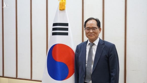 Tân Đại sứ Hàn Quốc tại Việt Nam Park No Wan /// Ảnh Vũ Hân