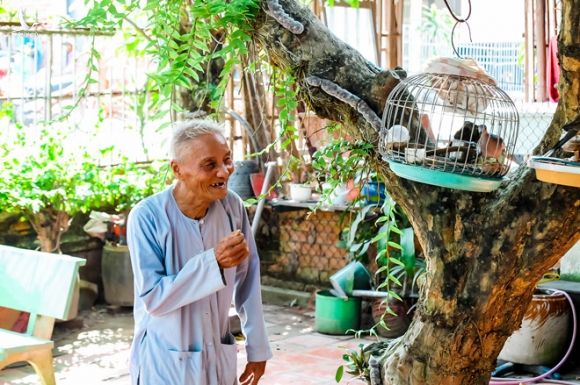 Nơi 'độc' nhất Việt Nam hơn 10 cụ sống 117 tuổi: 90 vẫn chạy xe, làm từ thiện - ảnh 12