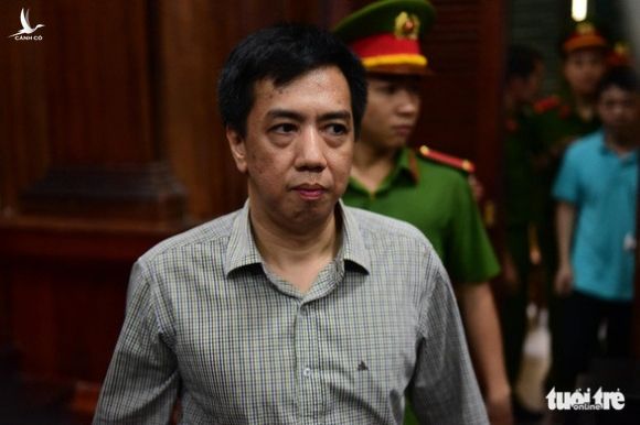 Tiếp tục khởi tố cựu tổng giám đốc VN Pharma Nguyễn Minh Hùng vì buôn hàng giả - Ảnh 2.