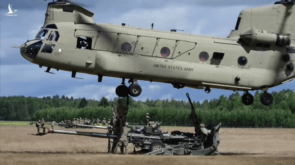 Ấn Độ dùng trực thăng cẩu lựu pháo M777 lên biên giới: Sẵn sàng ứng chiến với Trung Quốc? - Ảnh 3.