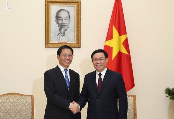 Đại sứ Trung Quốc bất ngờ khi hàng Việt tắc tại cửa khẩu - ảnh 1