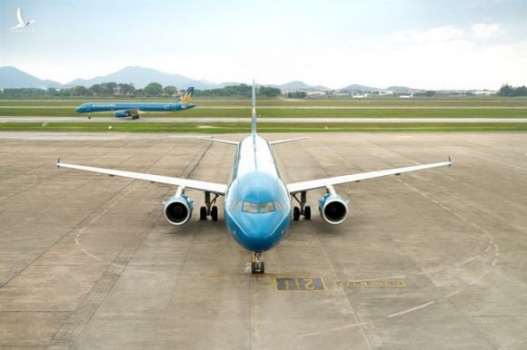 Hành khách Hàn Quốc bị co giật khi máy bay vừa lăn bánh để chuẩn bị cất cánh ở Nội Bài - Ảnh 1.