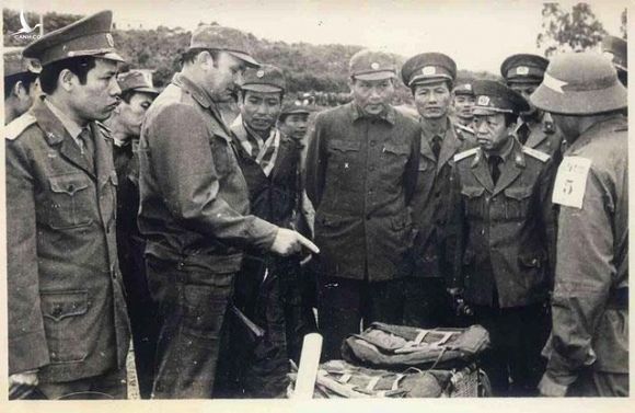 Chiến tranh BGPB 1979: Đại tướng Liên Xô trực tiếp lên Lạng Sơn, yêu cầu Moscow viện trợ khẩn cấp cho VN lượng lớn vũ khí - Ảnh 3.