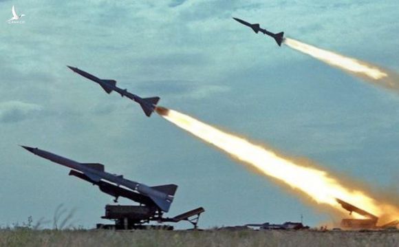 "Gia đình tên lửa SAM": Kế hoạch bắn hạ F-35, F-22 Mỹ của Nga