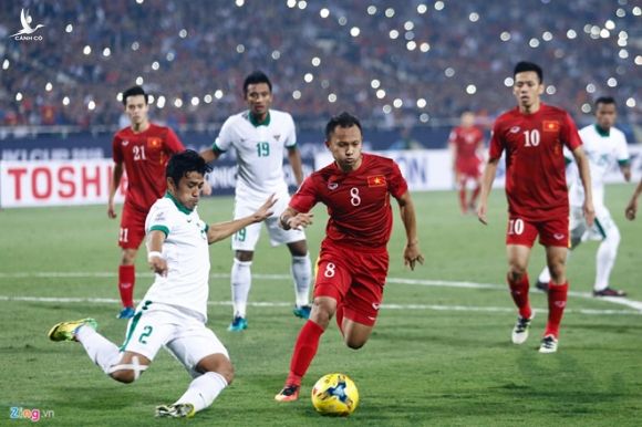 Indonesia vs Viet Nam: Tien Linh da cam thay Cong Phuong hinh anh 12 