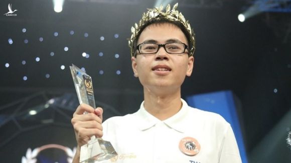 Quán quân Olympia 2019: 'Phần tử phản động ra sức tuyên truyền hòng thay đổi em' - ảnh 1