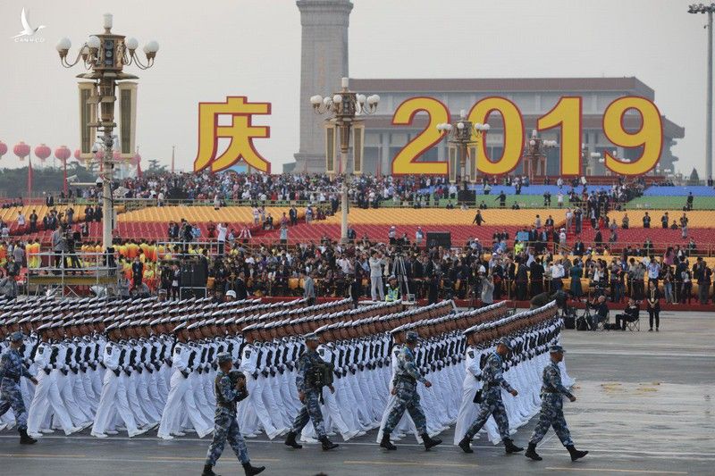 Trung Quốc tổ chức lễ kỷ niệm 70 năm Quốc khánh với cuộc diễu binh quân sự quy mô lớn tại quảng trưởng Thiên An Môn. Ảnh: SCMP 