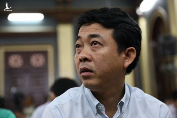 Tiếp tục khởi tố cựu tổng giám đốc VN Pharma Nguyễn Minh Hùng vì buôn hàng giả - Ảnh 1.