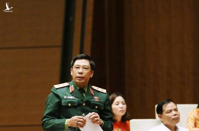 Tướng Trần Việt Khoa: Sẵn sàng các phương án ngoài biển Đông