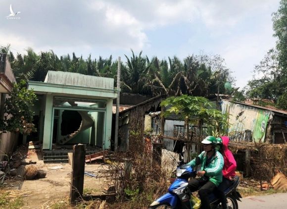 Lộ hàng loạt công trình khủng không phép ở TP HCM - Ảnh 2. Lộ hàng loạt công trình khủng không phép ở TP HCM - Ảnh 2.