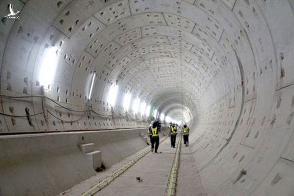 Tổng vốn tuyến metro số 1 giảm 3.400 tỉ đồng - Ảnh 1.