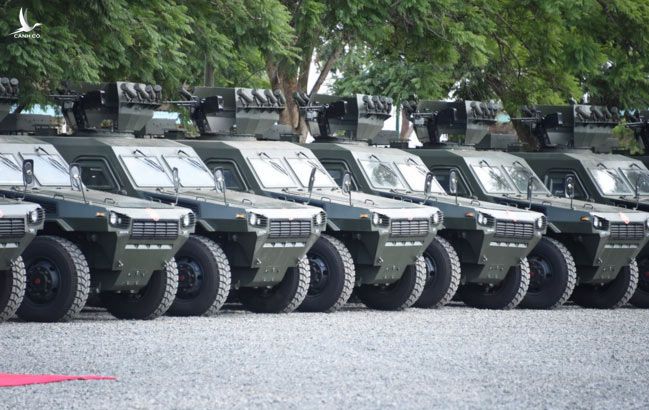 Xe bọc thép chở quân Kenya mua từ Trung Quốc. 