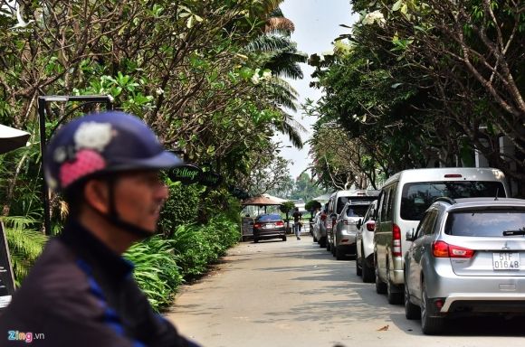 Biet thu o Thao Dien bit kin loi ra bo song Sai Gon hinh anh 17