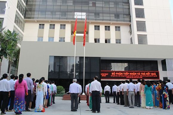 Vì sao chủ tịch UBND quận 4 bị thanh tra trách nhiệm - Ảnh 1.