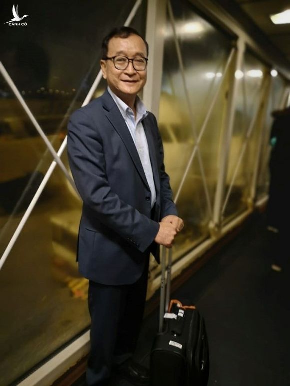 Ông Sam Rainsy rời Paris nhưng không về Campuchia? - Ảnh 1.