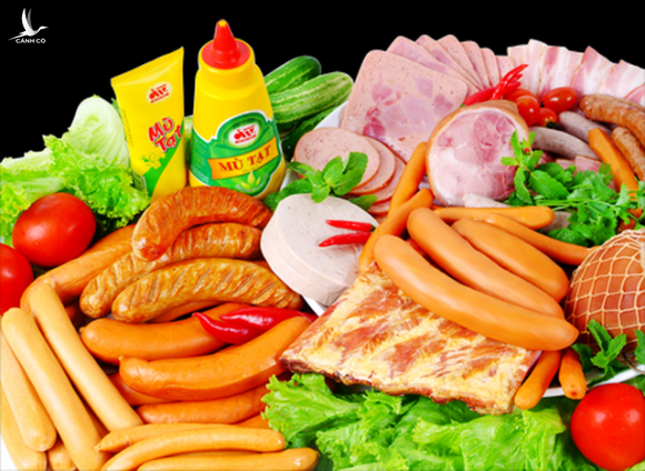 Vì sao ông chủ xúc xích Đức Việt bất ngờ bán công ty lấy 700 tỷ đồng để dồn tiền đầu tư vào Cocobay? - Ảnh 1. Vì sao ông chủ xúc xích Đức Việt bất ngờ bán công ty lấy 700 tỷ đồng để dồn tiền đầu tư vào Cocobay? - Ảnh 1.