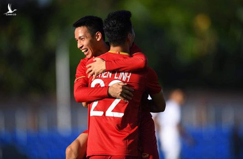 u22 viet nam thang u22 lao 6-1, nhung vi sao chua hai long? hinh anh 3