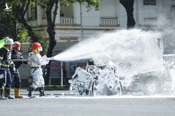 TP HCM diễn tập chống khủng bố, gây rối an ninh