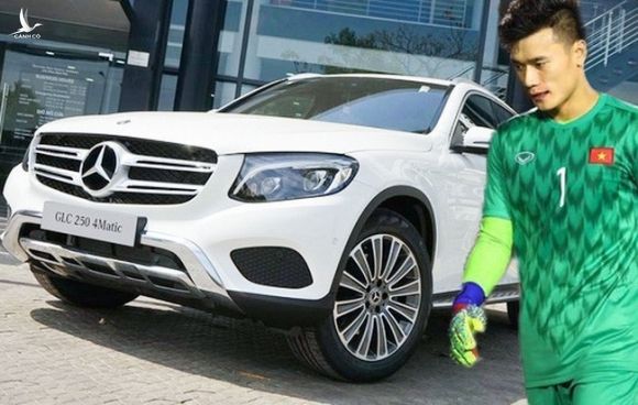 Thú chơi xe sang của đại gia tặng Mercedes-Benz cho thủ môn Bùi Tiến Dũng