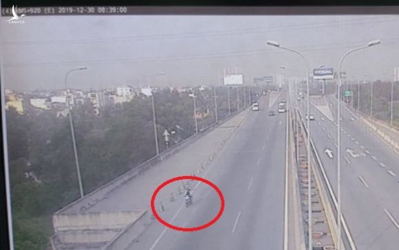 Chạy xe máy vào đường cao tốc TP.HCM - Long Thành vì lỡ... nghe theo Google Map - Ảnh 2.