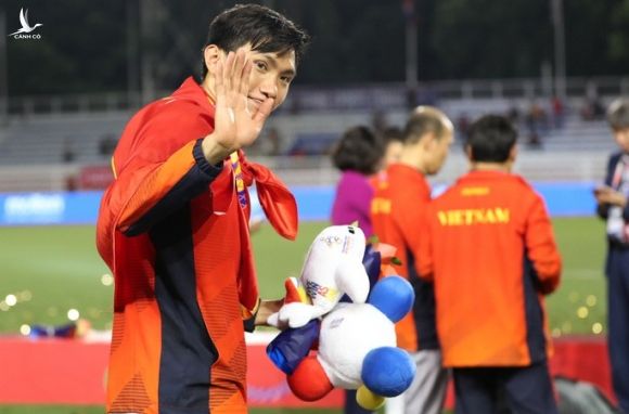 HLV Park Hang-seo gạch tên Đoàn Văn Hậu trong danh sách chuẩn bị giải U23 châu Á - Ảnh 2.