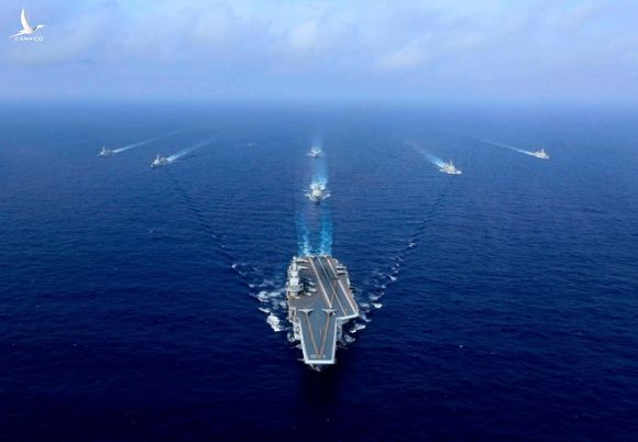 Lộ diện xưởng đóng tàu chiến siêu khủng của HQ Trung Quốc: Một bức ảnh nói lên tất cả - Ảnh 2.