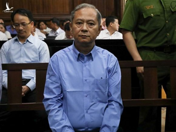 Cựu Phó chủ tịch UBND TP.HCM Nguyễn Hữu Tín bị tuyên phạt 7 năm tù - ảnh 2