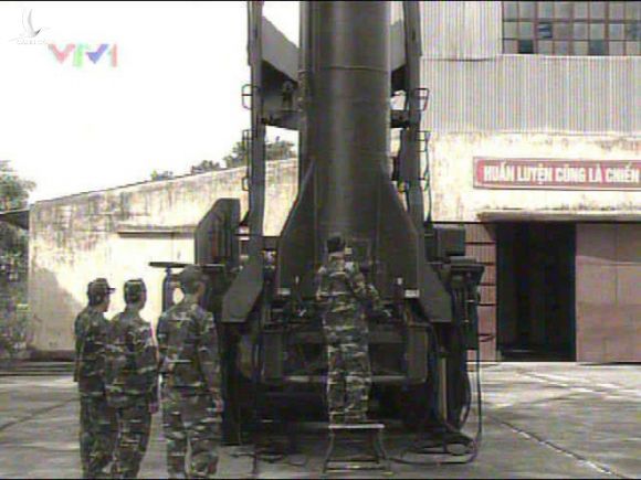 [ẢNH] Tên lửa đạn đạo Scud mạnh nhất Đông Nam Á - Ảnh 10.