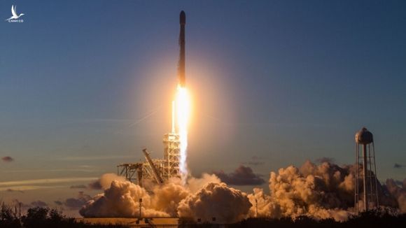 Một cuộc phóng vệ tinh của Mỹ /// SpaceX