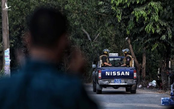 Vụ bắn chết người ở Củ Chi: Hình ảnh CSCĐ bao vây, truy bắt Tuấn 'khỉ' - ảnh 1
