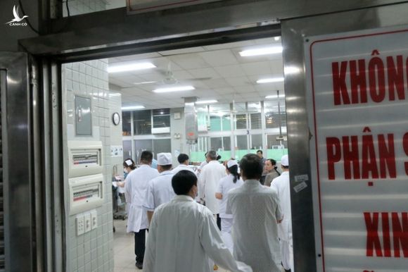 Giám đốc Bệnh viện Chợ Rẫy: Khẳng định Li Zichao đã hoàn toàn khỏi bệnh - Ảnh 3.