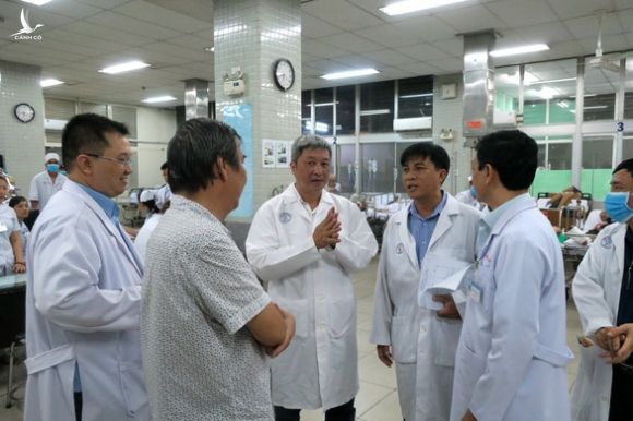 Giám đốc Bệnh viện Chợ Rẫy: Khẳng định Li Zichao đã hoàn toàn khỏi bệnh - Ảnh 2.