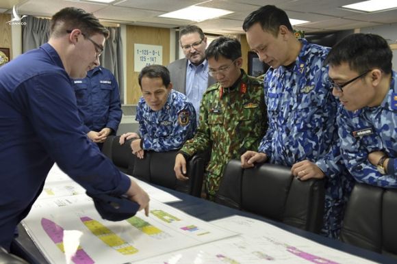 Cảnh sát biển Việt Nam thăm tàu tuần tra John Midgett sắp nhận từ Mỹ - ảnh 3