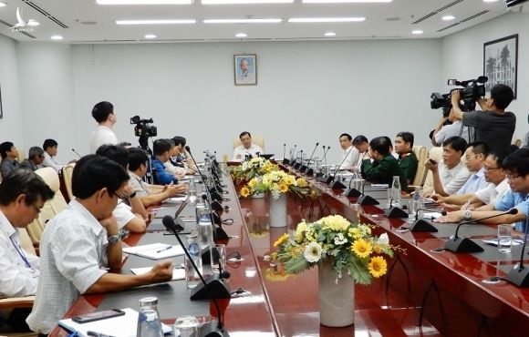 Chủ tịch Đà Nẵng gửi thư đề nghị hỗ trợ thông tin về dịch viêm phổi