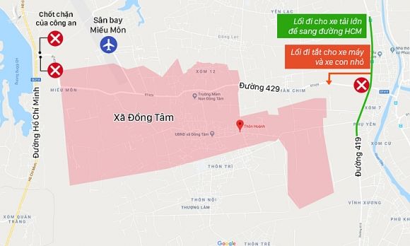 Quãng đường từ thôn Hoành đến khu vực sân bay Miếu Môn là 5 km, hai hướng từ đường lớn dẫn vào xã Đồng Tâm có lực lượng chức năng túc trực kiểm soát người ra vào. (Xem bản đồ cỡ lớn) Đồ họa: Việt Chung.