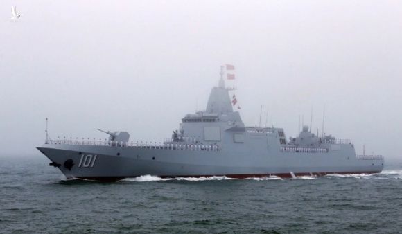 Trung Quốc vừa biên chế tàu khu trục thuộc hàng mạnh nhất TG: Chuyên gia đánh giá mức độ đe dọa với láng giềng - Ảnh 1.