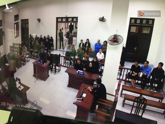 Bị tuyên phạt 2 năm tù, bà Nguyễn Bích Quy làm đơn kháng cáo đề nghị làm rõ trách nhiệm của trường Gateway trong vụ cháu bé lớp 1 tử vong - Ảnh 1.