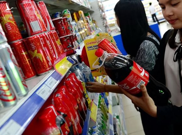 Coca-Cola Việt Nam bị phạt, truy thu thuế hơn 821 tỉ - Ảnh 1.