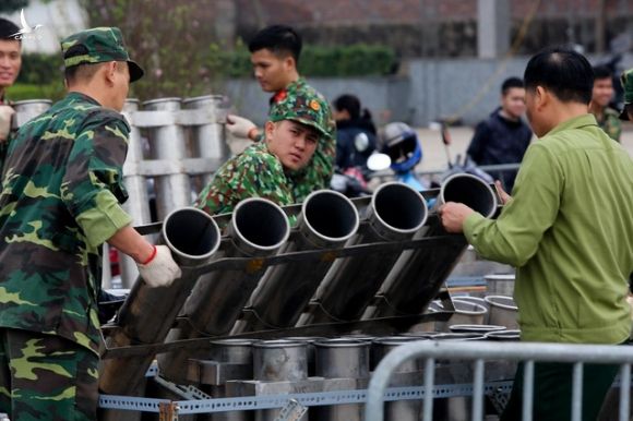 Hà Nội: Bên trong trận địa pháo hoa chuẩn bị khai hoả, đón giao thừa - 5