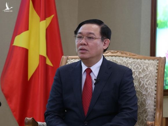 Việt Nam thuộc nhóm các nước tăng trưởng kinh tế cao hàng đầu thế giới - 2