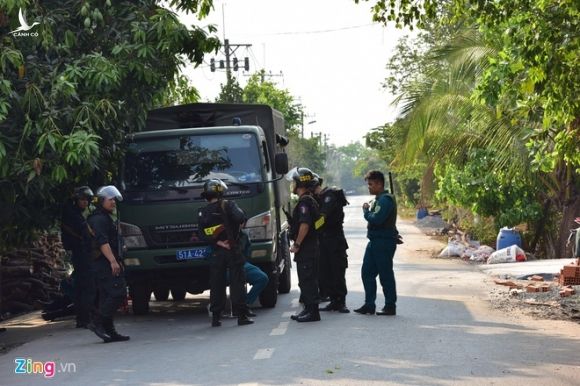 Co tieng no o khu vuc vay bat nghi can ban chet 5 nguoi hinh anh 17 xasung11_zing.jpg