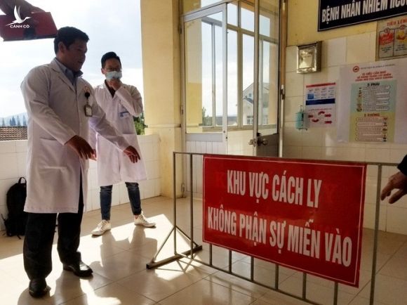 Lâm Đồng: Học sinh bị sốt cao khi tiếp xúc với 3 người Trung Quốc đã xuất viện - Ảnh 2.