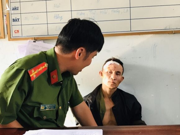 Trần Duy Chinh bị bắt với súng K54 và một trái lựu đạn - Ảnh 2.