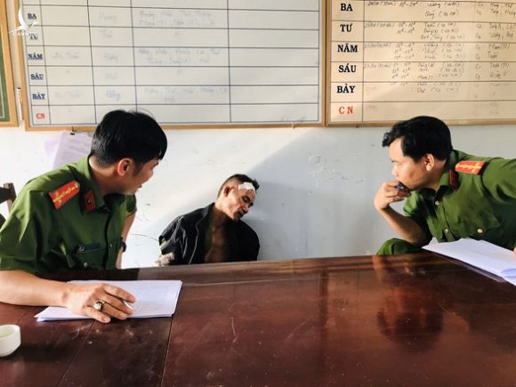 Trần Duy Chinh bị bắt với súng K54 và một trái lựu đạn - Ảnh 4.
