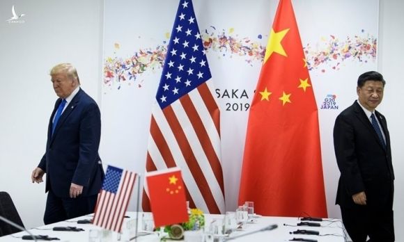 Tổng thống Mỹ Donald Trump (trái) và Chủ tịch Trung Quốc Tập Cận Bình tại cuộc gặp song phương bên lề Hội nghị thượng đỉnh G20 ở Osaka, Nhật Bản, hồi tháng 6 năm ngoái. Ảnh: AFP.