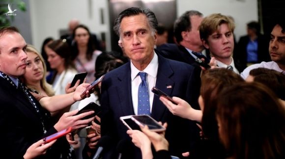 Thượng nghị sĩ Mitt Romney là thành viên đảng Cộng hòa duy nhất bỏ phiếu chống lại Tổng thống Trump trong phiên xét xử tại Thượng viện (Ảnh: National Review)